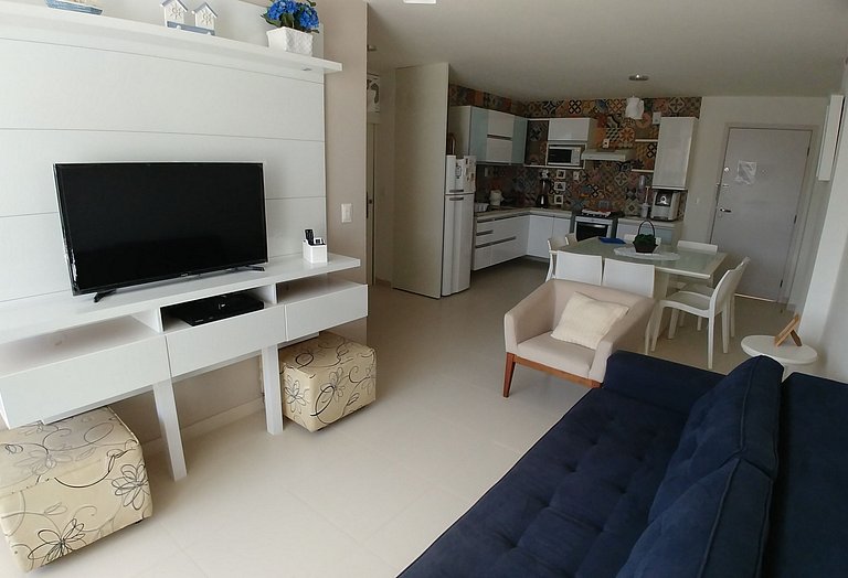 Conforto p/ 7 Hóspedes: Ar, Piscina e Praia