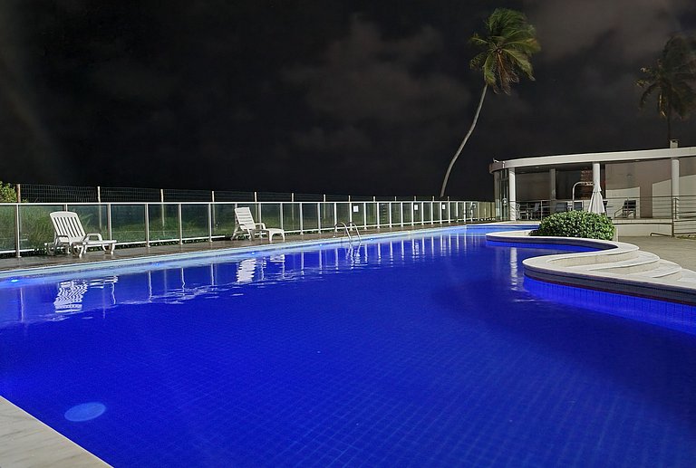 Lindo Apartamento com Varanda e Vista Mar