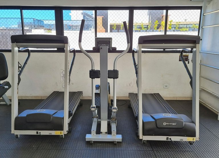 Vista Mar na Pajuçara: Amplo 2Q com Piscina