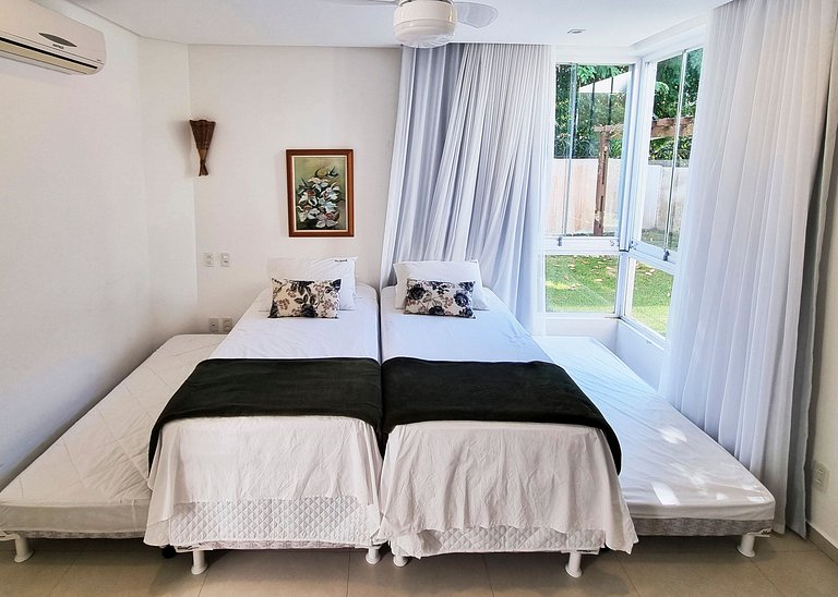 Casa Ampla com Piscina e Hidro | Até 16 Pessoas