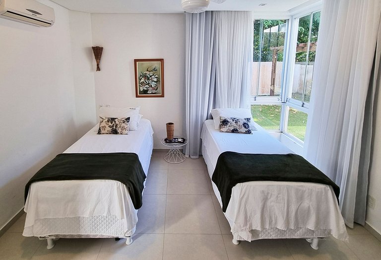 Casa Ampla com Piscina e Hidro | Até 16 Pessoas
