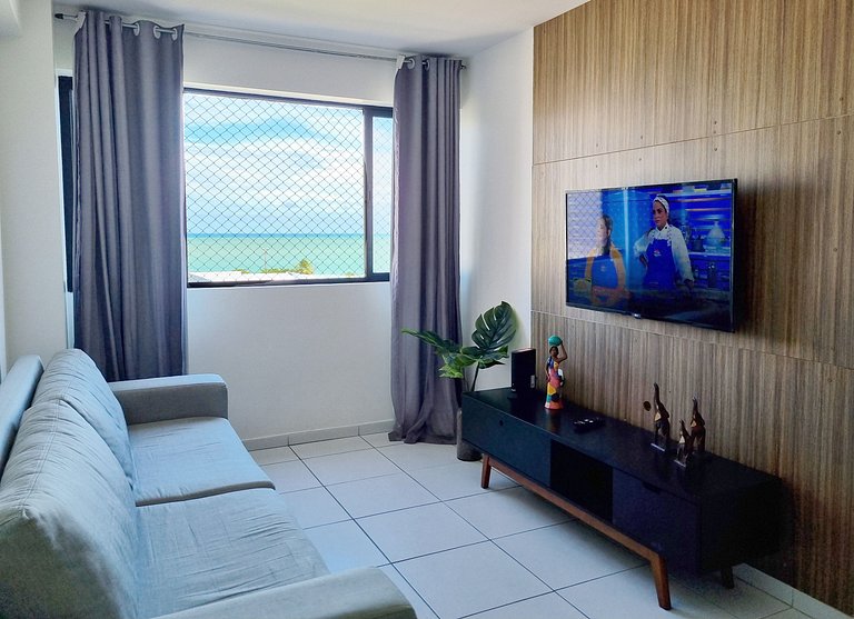 Vista Mar na Pajuçara: Amplo 2Q com Piscina