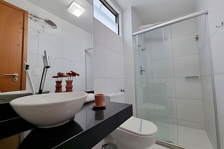 Suíte + Quarto com Ar, Wi-Fi e 2 Vagas