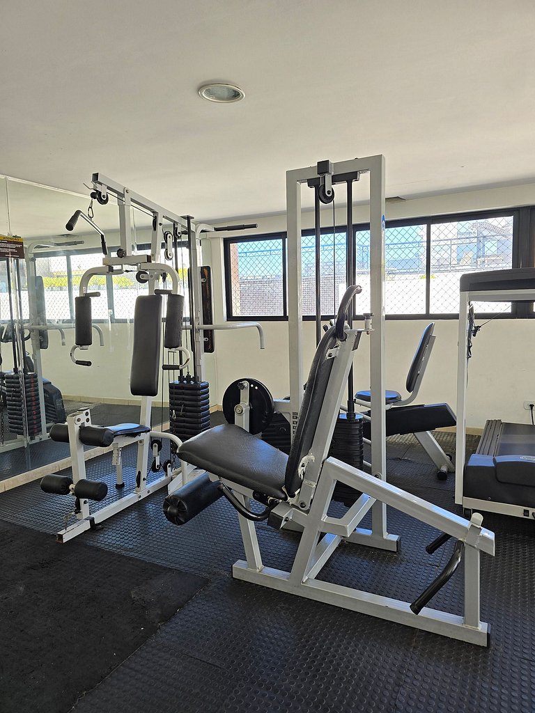 Pajuçara: Lindo 2 Qts c/ Garagem e Piscina
