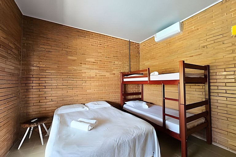 Casa com Piscina, Lazer Gourmet e Beach Tênis