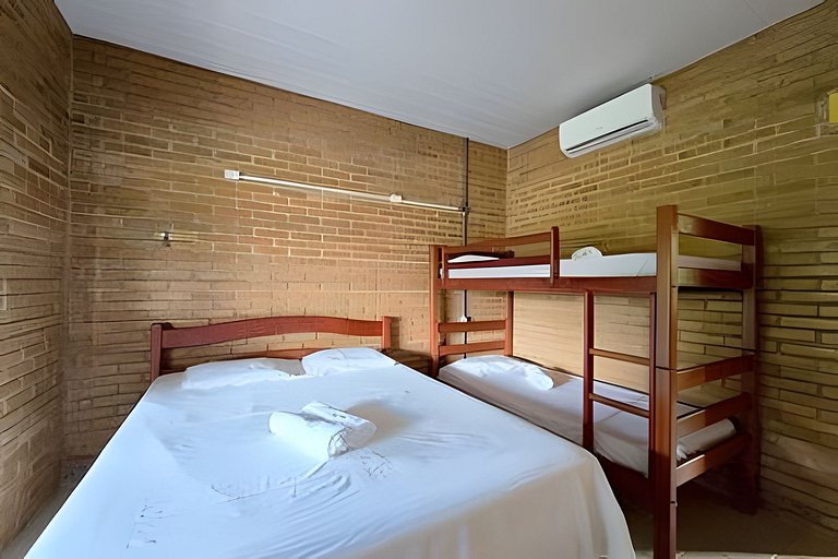 Casa com Piscina, Lazer Gourmet e Beach Tênis